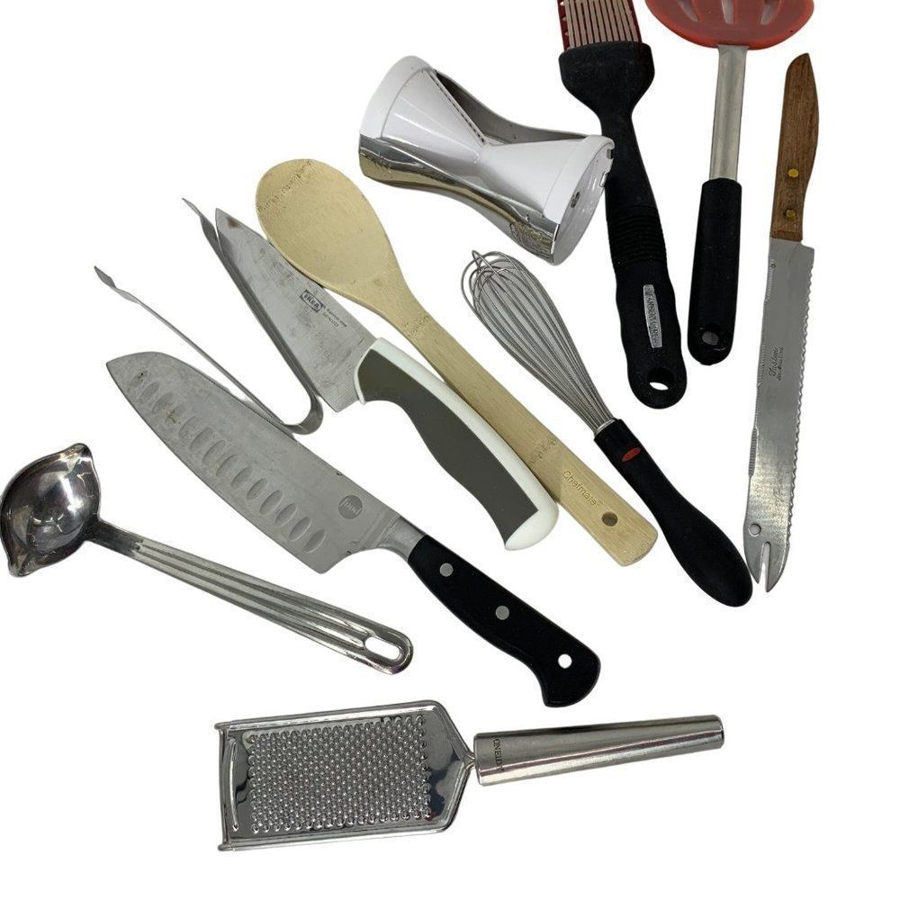 Lot mixed kitchen utensils vintage Tusten knife spiralizer grater plus 5013